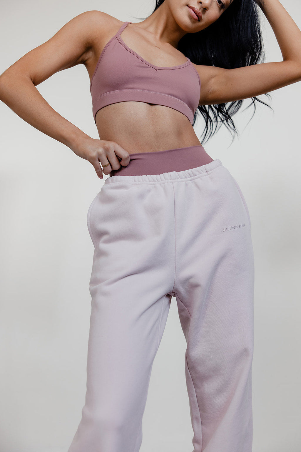FLEECE FIT SWEATPANTS - LIGHT PINK