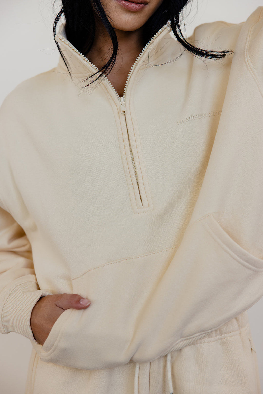 FLEECE FIT 1/2 ZIP SWEATER - BUTTER YELLOW