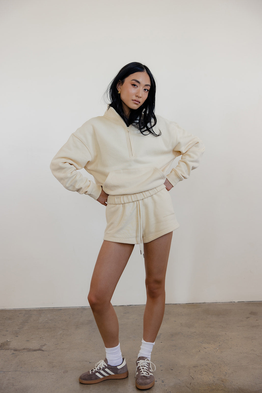 FLEECE FIT SWEAT SHORTS - BUTTER YELLOW