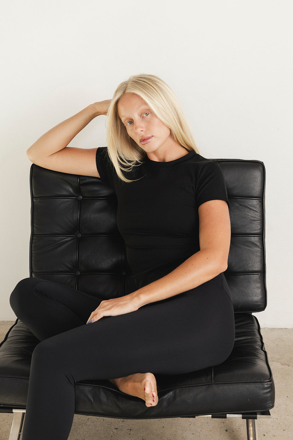 SECOND SKIN TEE - BLACK