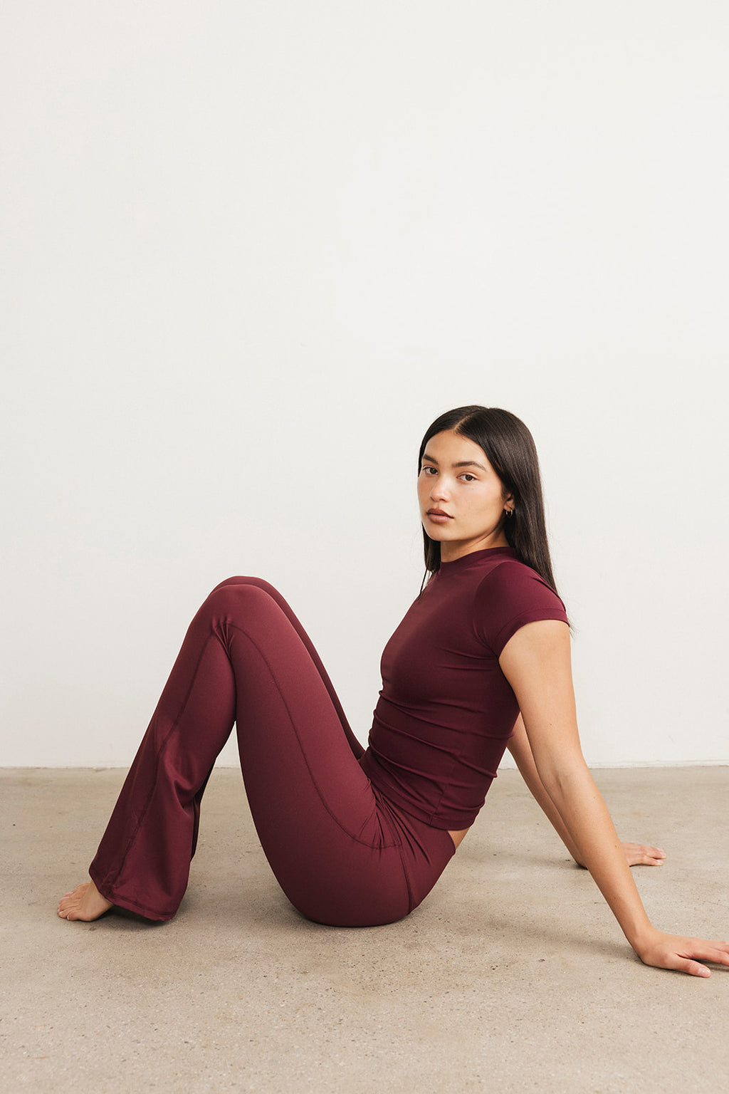 SECOND SKIN FIT FLARE LEGGINGS - MERLOT